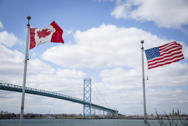 Ponte fronteiriça entre Canadá e EUA fechada após suspeita de explosivos