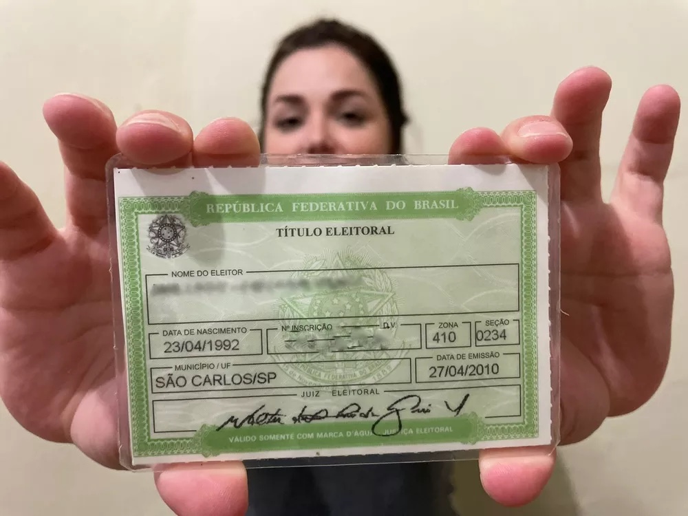 Mulheres ampliam presença no eleitorado e chegam a 53%, contra 47% dos homens; diferença é de 8,5 milhões de eleitores