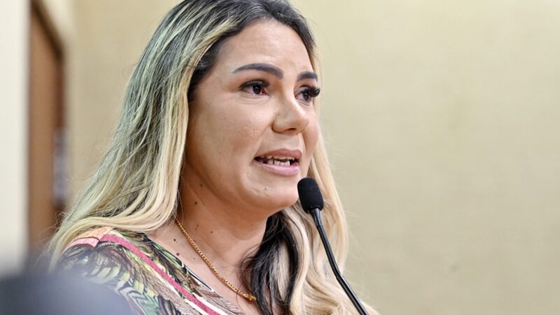 Emocionada, Deputada Eudiane Macedo fala sobre bullying e diz: “As pessoas têm medo de falar sobre as agressões que estão sofrendo”