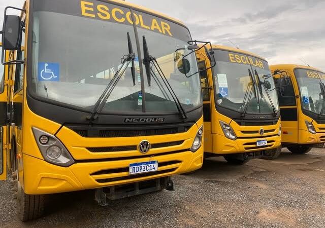 Governo do RN realiza entrega de ônibus escolares nesta segunda-feira (26)