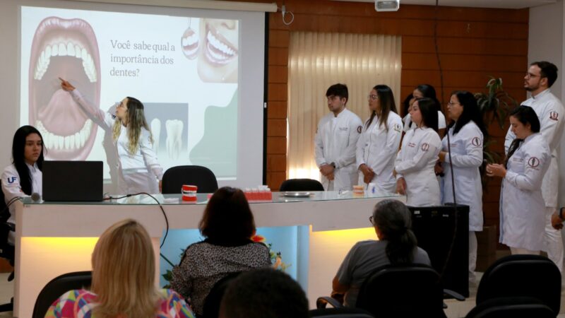 Saúde Bucal é tema de palestra na escola do Legislativo