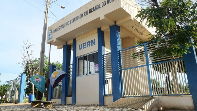 UERN abre mais de 100 vagas para docentes e técnicos efetivos