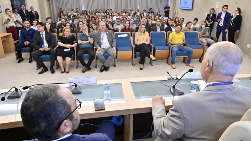 Novos servidores tomam posse na Assembleia Legislativa do RN