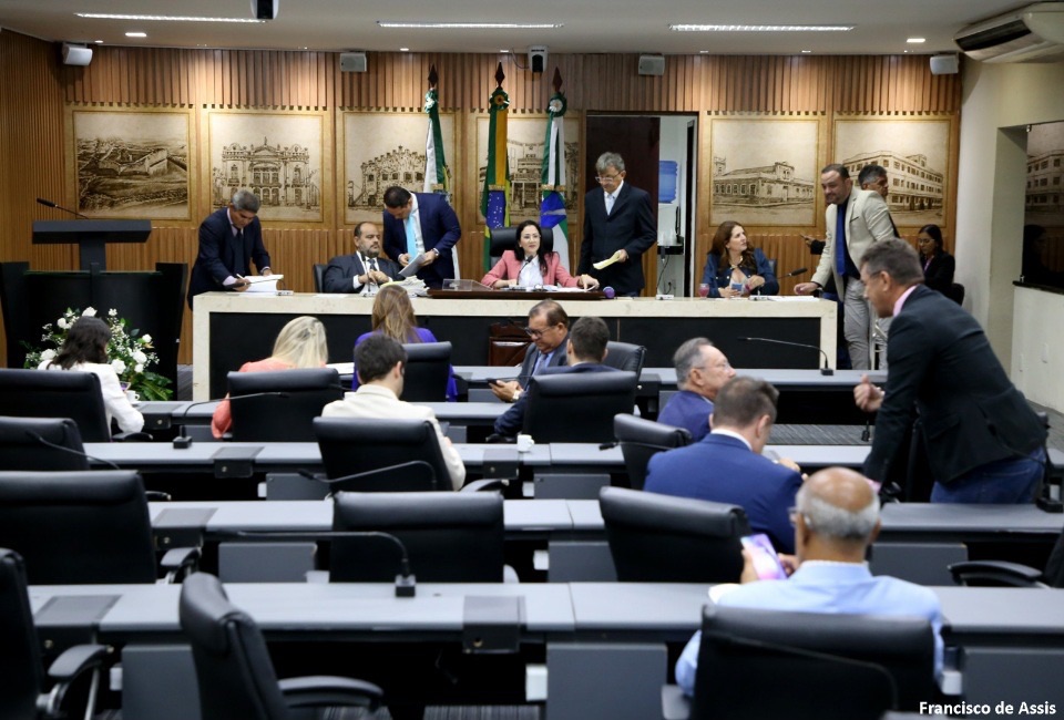 Câmara aprova projeto para garantir socorro a vítimas de engasgo em Natal
