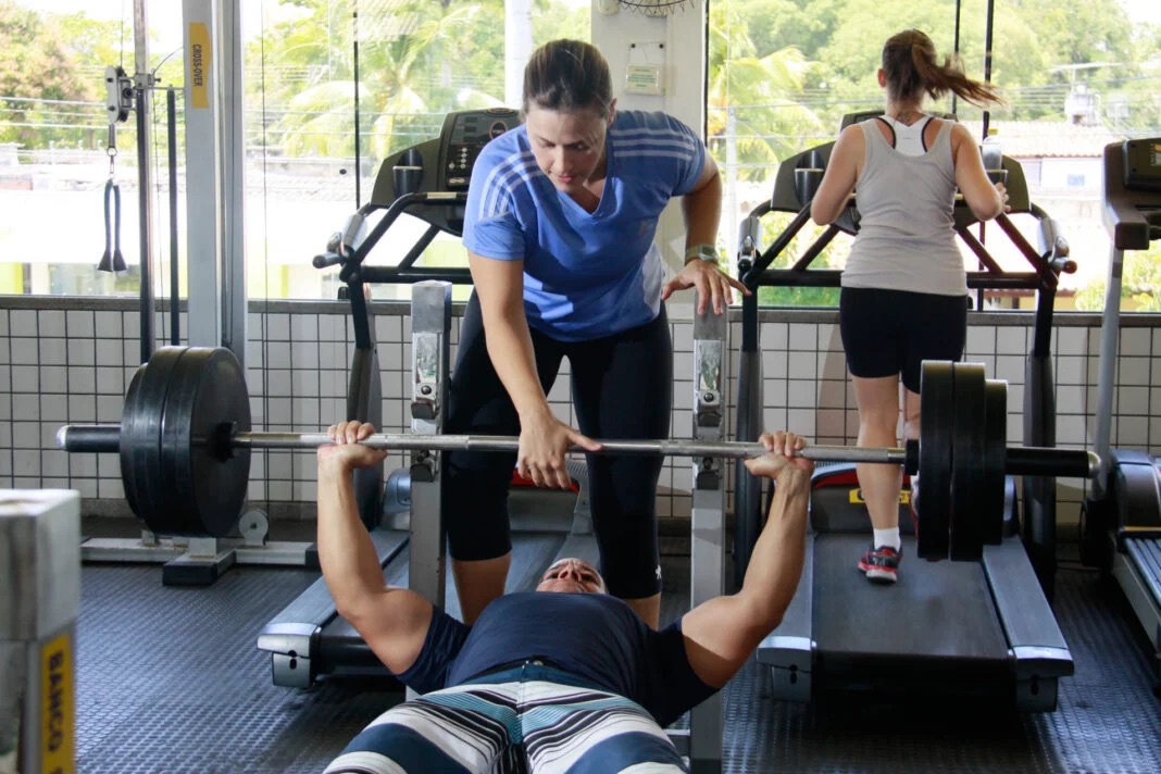 ￼xercício duas vezes por semana já ajuda a evitar 264 doenças; confira