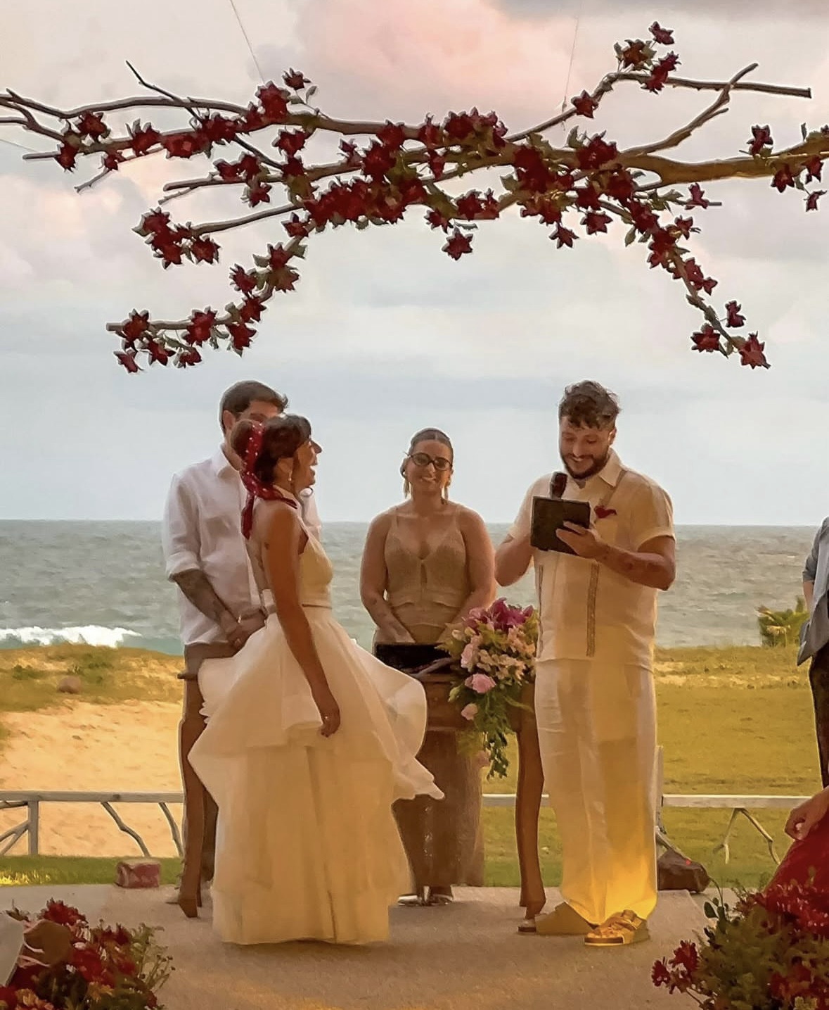 Natália Bonavides e Lucas Medina escolhem espaço ‘Por Amor’ para celebrar casamento neste domingo