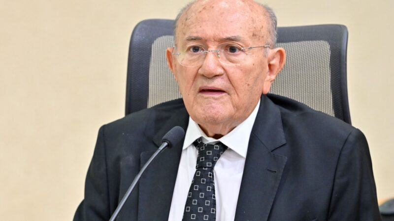 Após dias na UTI, deputado Vivaldo Costa recebe alta e segue recuperação em casa