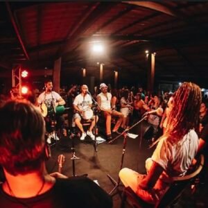 Ribeira Boêmia homenageia Fundo de Quintal e Revelação no Rooftop Dunas