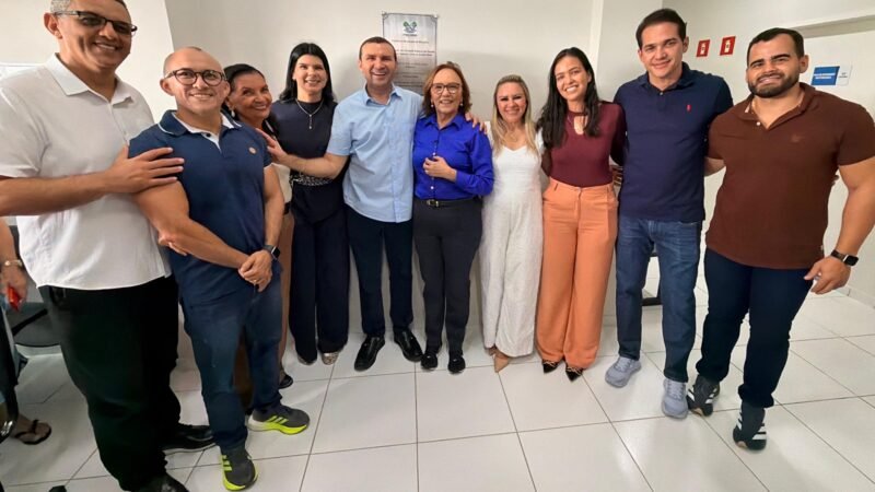 Com emenda de quase R$ 1 milhão, Zenaide entrega nova UBS em Macaíba