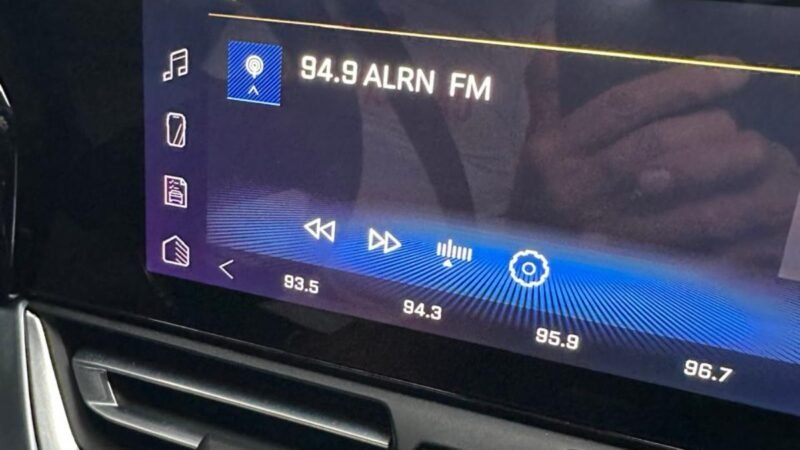 Rádio Assembleia passa a operar em FM aberto e amplia alcance no RN
